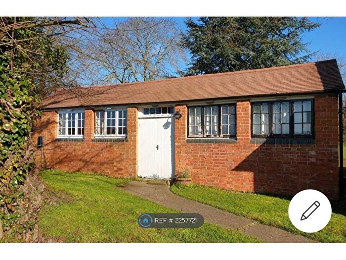 1 Bedroom Detached House To Rent In Hanslope Lodge, Hanslope, MK19