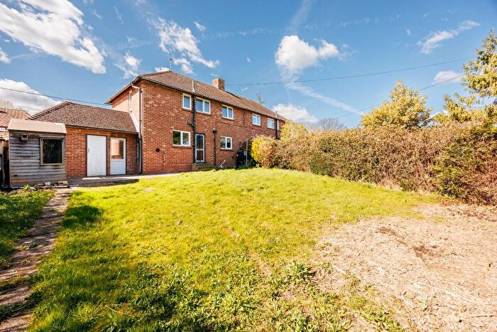 3 Bedroom Semi-Detached House For Sale In Teasley Mead, Blackham, Tunbridge Wells, TN3