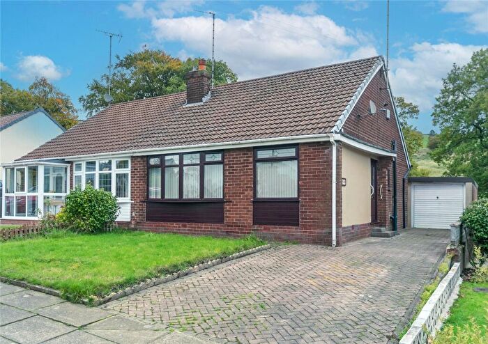 2 Bedroom Bungalow For Sale In Keepers Drive, Norden, Greater Manchester, OL12