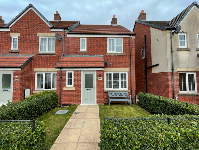 3 Bedroom End Of Terrace House To Rent In Breakers Wharf, Fleetwood, FY7