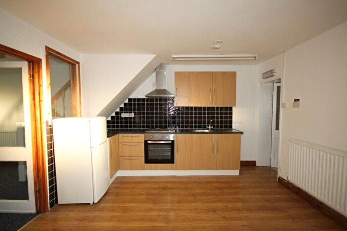 1 Bedroom Flat To Rent In Sittingbourne, Kent, ME10