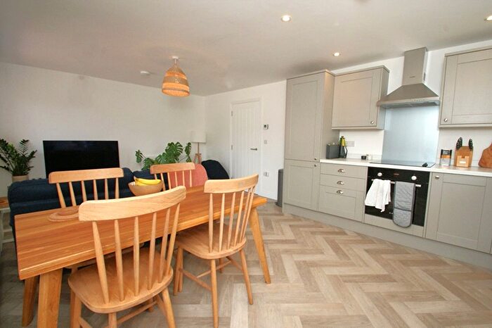 1 Bedroom Flat To Rent In Walkers Yard, Meanwood Road, Leeds, West Yorkshire, LS6