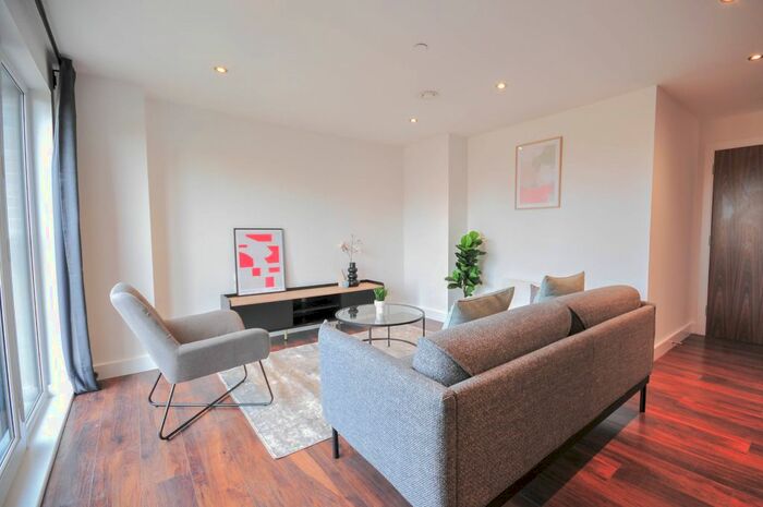 2 Bedroom Flat To Rent In Ordsall Lane, Salford, M5