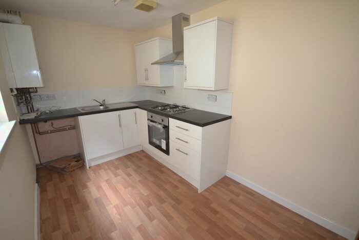 2 Bedroom Terraced House To Rent In Picton Terrace, Swansea, West Glamorgan SA1