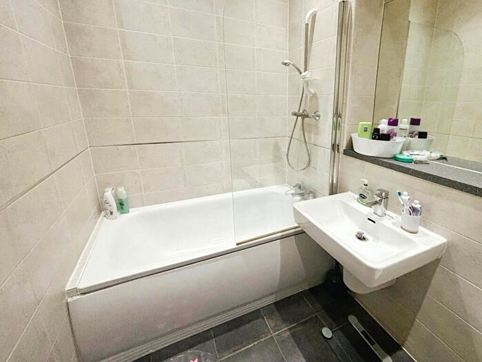 1 Bedroom Apartment For Sale In Apartment Imperial Buildings, Rotherham, S60