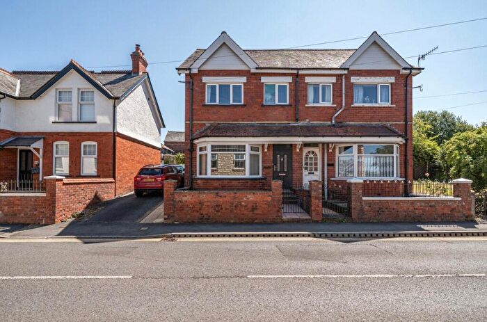 3 Bedroom Semi Detached House For Sale In Tremont Road, Llandrindod Wells, Powys, LD1