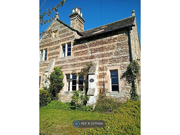 2 Bedroom Semi-Detached House To Rent In Casewick Lane, Stamford, PE9