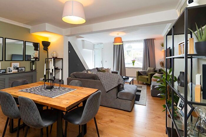 3 Bedroom Terraced House For Sale In Hill Street, Ystrad Mynach, Hengoed, CF82