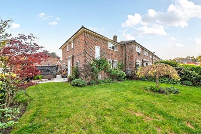 4 Bedroom End Of Terrace House For Sale In Albert Drive, Woking, Surrey, GU21