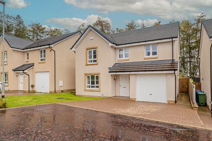 5 Bedroom Villa For Sale In Ailsh Crescent, Robroyston, G33