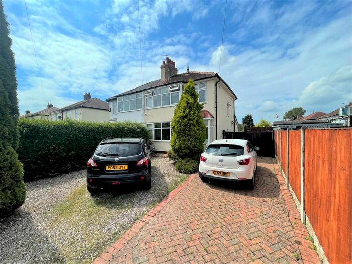 3 Bedroom Semi-Detached House To Rent In Thorntrees Avenue, Lea, PR2