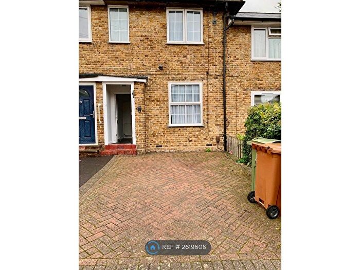 2 Bedroom Terraced House To Rent In Peterborough Road, Carshalton, SM5