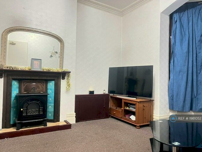 1 Bedroom Flat To Rent In North Shore, Blackpool, FY2