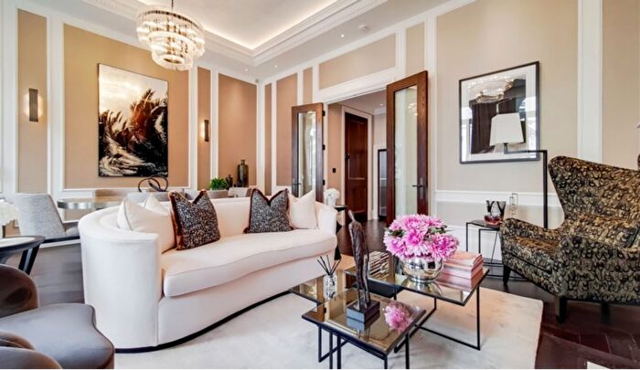 2 Bedroom Flat To Rent In Prince Of Wales Terrace, London, W8