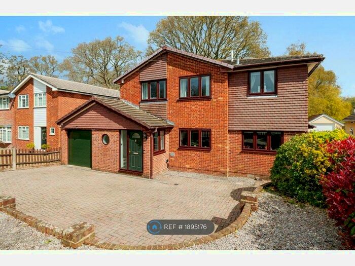 1 Bedroom Semi-Detached House To Rent In Brownhill Road, Chandler's Ford, Eastleigh, SO53