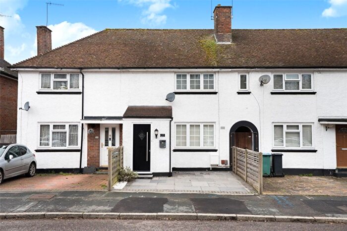 2 Bedroom Terraced House For Sale In Rushton Avenue, Watford, Hertfordshire, WD25