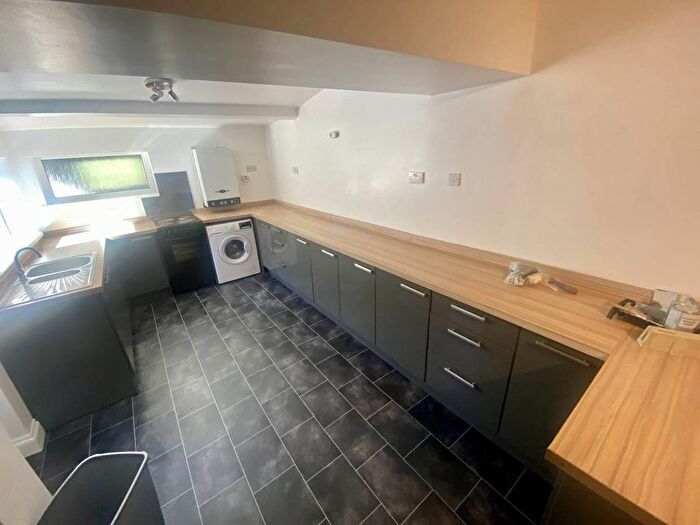 4 Bedroom Property To Rent In Westbury Street, Brynmill, Swansea, SA1