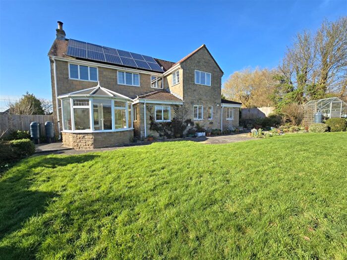 5 Bedroom Property For Sale In Belchalwell, Blandford Forum, DT11