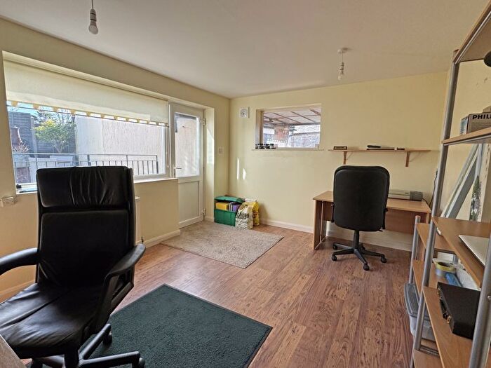 4 Bedroom Detached House For Sale In Moor View Close, Sidmouth, EX10