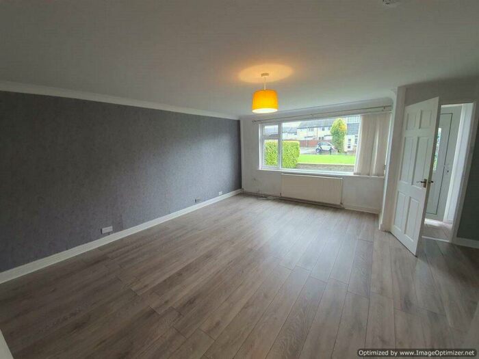 3 Bedroom Mews To Rent In Wharton Gardans, Winsford, CW7