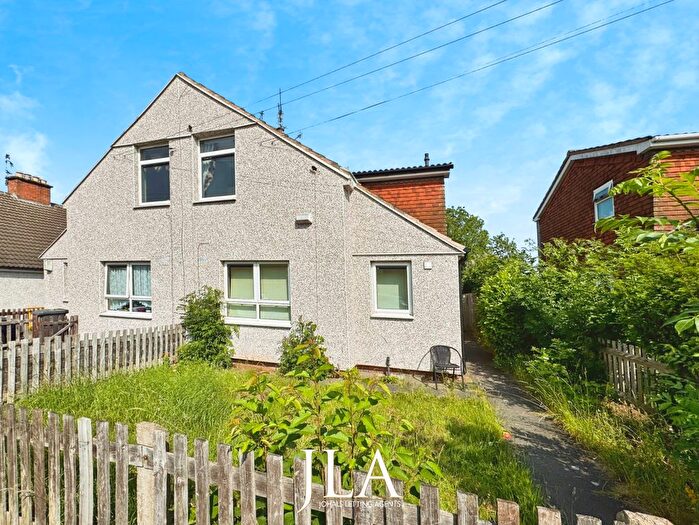 2 Bedroom Flat To Rent In A Bloomfield Road, Leicester, LE2