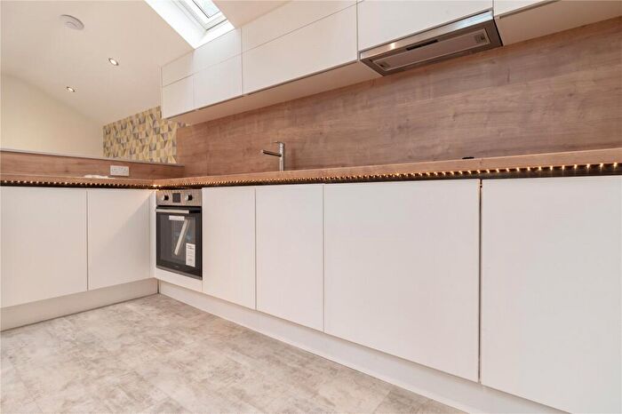 1 Bedroom Terraced House To Rent In Malvern Road, Huddersfield, HD4