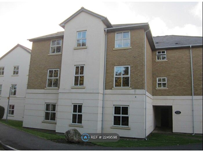 2 Bedroom Flat To Rent In Staines, Staines-Upon-Thames, TW18