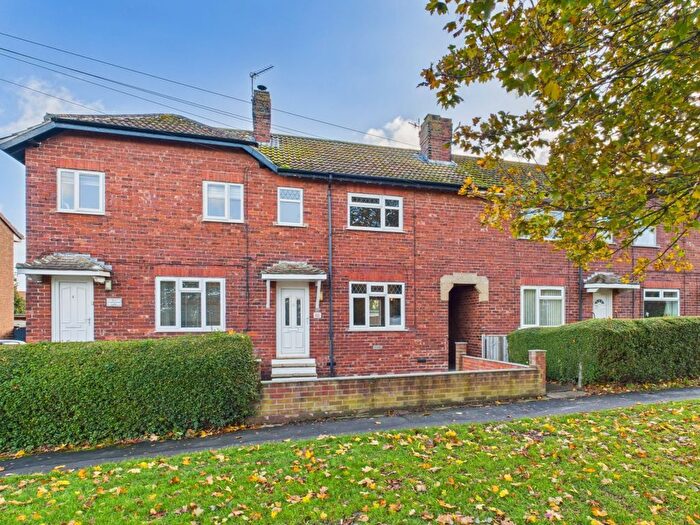 3 Bedroom Terraced House For Sale In Stainsacre Lane, Whitby, YO22