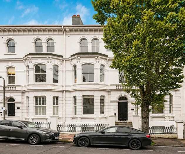 2 Bedroom Flat For Sale In Buckingham Road, Brighton, East Sussex, BN1