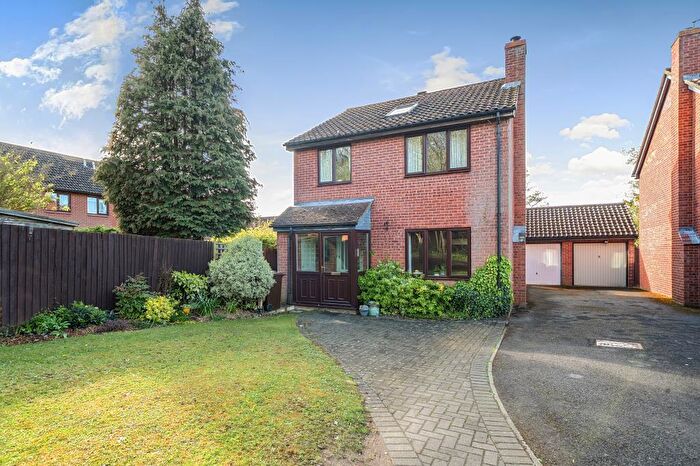 4 Bedroom Detached House For Sale In Botley, Oxford, OX2