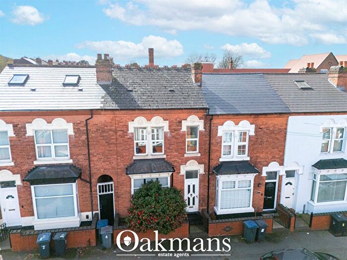 4 Bedroom Detached House For Sale In Wimbourne Road, Birmingham, West Midlands, B16