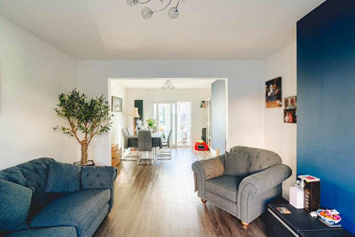 3 Bedroom Semi Detached House For Sale In Imperial Walk, Knowle, Bristol, BS14