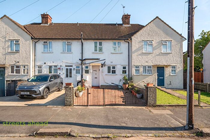 2 Bedroom Terraced House For Sale In Coldharbour Road, Croydon, CR0