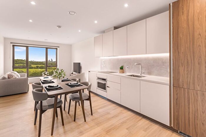 1 Bedroom Flat To Rent In The Glassworks, Grenan Square, Greenford, UB6