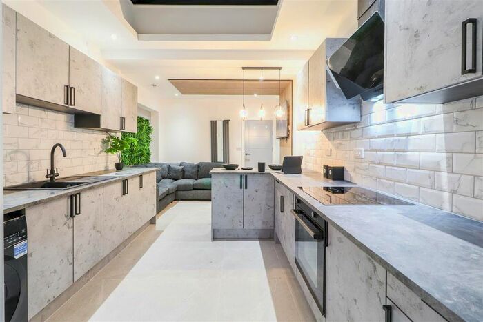 1 Bedroom Property To Rent In Dean Street, Stoke, Coventry, CV2