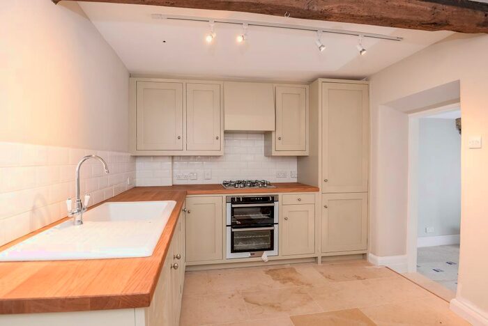 3 Bedroom Terraced House To Rent In Church Green, Witney, OX28