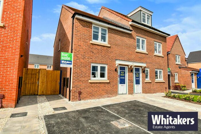 2 Bedroom Semi-Detached House To Rent In Waudby Way, Hull, HU9