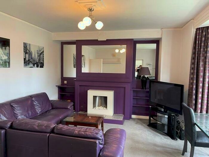 3 Bedroom Flat To Rent In Flat, Bristol Road, Selly Oak, Birmingham, B29