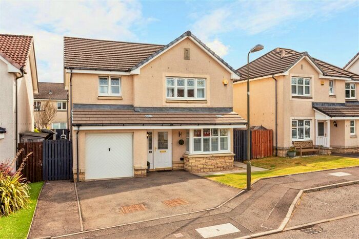 4 Bedroom Detached House For Sale In Chuckethall Road, Deans, Livingston, EH54
