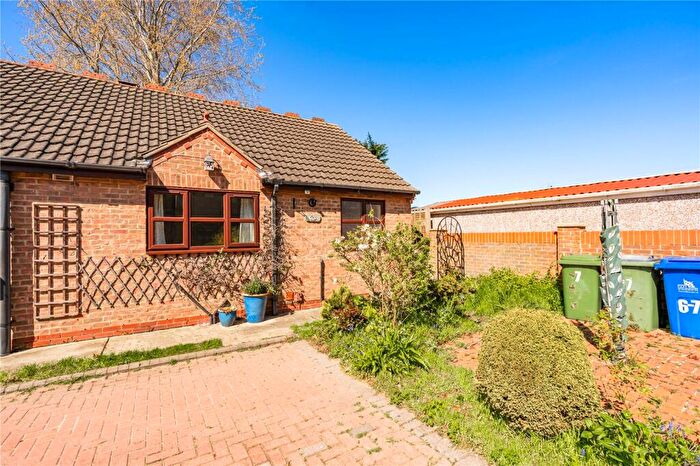 1 Bedroom Bungalow For Sale In Station Road, Healing, Grimsby, Lincolnshire, DN41