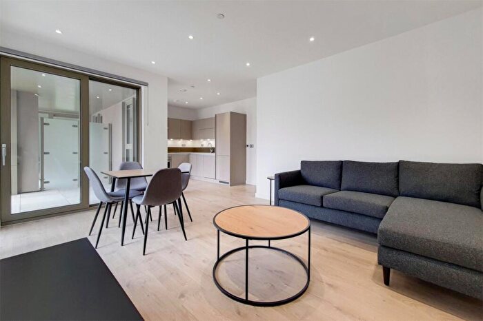 2 Bedroom Apartment To Rent In Atlantis Avenue, London, E16