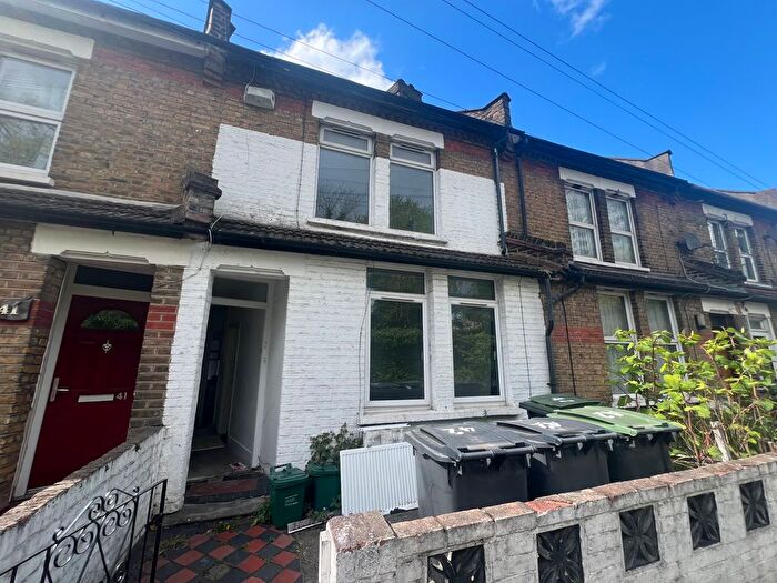 4 Bedroom Terraced House To Rent In Pretoria Rd, London, N17