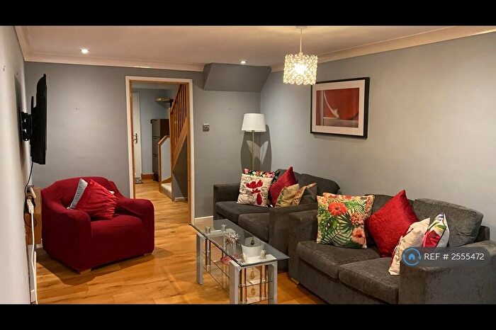 4 Bedroom Terraced House To Rent In Jackson Road, Cambridge, CB4