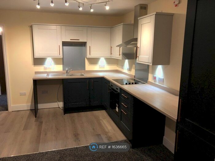 1 Bedroom Flat To Rent In Bedford Road, Birkenhead, CH42