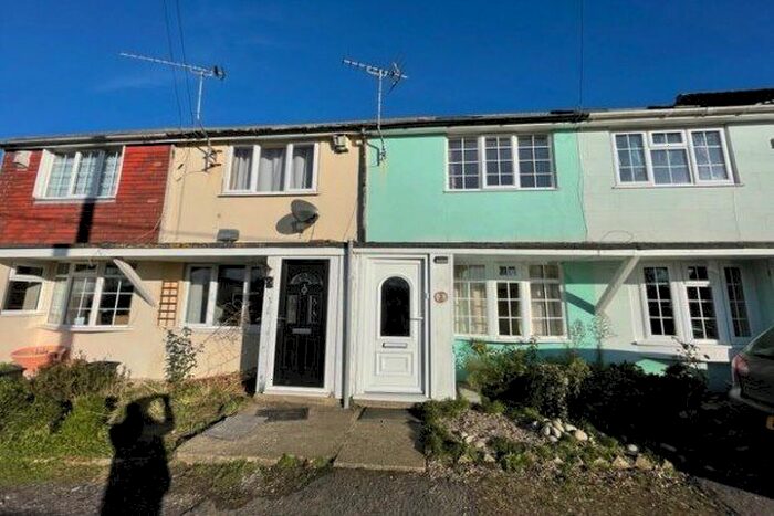 2 Bedroom Property To Rent In Station Row, Sittingbourne, ME9