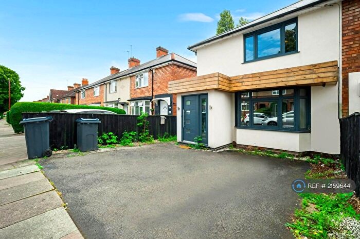 3 Bedroom Semi-Detached House To Rent In Longford Rd, Birmingham, B44