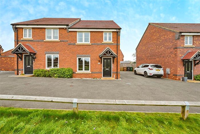 3 Bedroom Semi-Detached House For Sale In Sharcote Drive, Stanton, Burton-on-Trent, Derbyshire, DE15