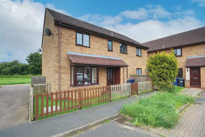 2 Bedroom Terraced House To Rent In Dart Close, St. Ives, PE27