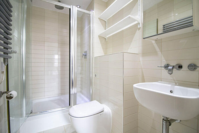2 Bedroom Apartment To Rent In Capella House, Celestia, Cardiff, CF10