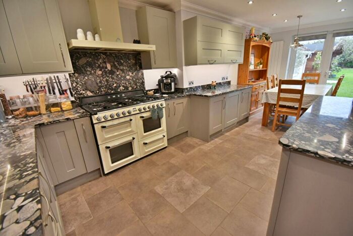 4 Bedroom Detached House For Sale In Clayford Avenue, Ferndown, BH22